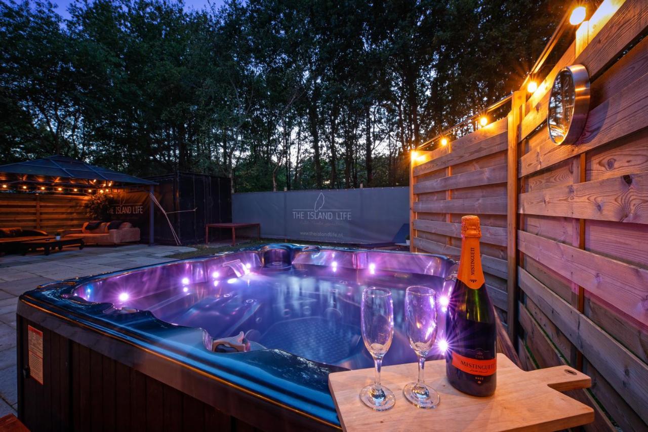 The Island Life Texel - Wellness Bed & Breakfast De Koog  Bagian luar foto